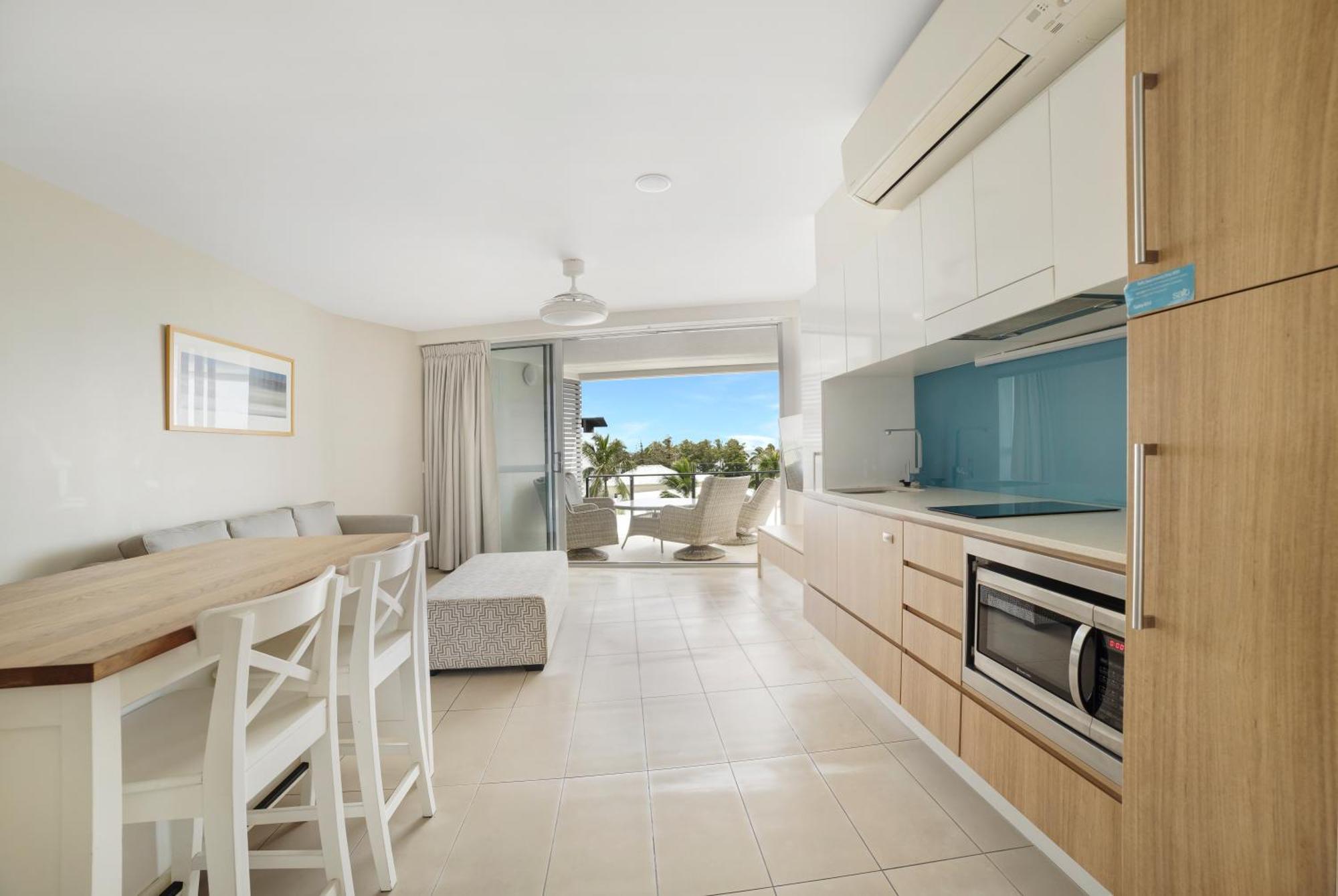 Salt Yeppoon Aparthotel Екстериор снимка